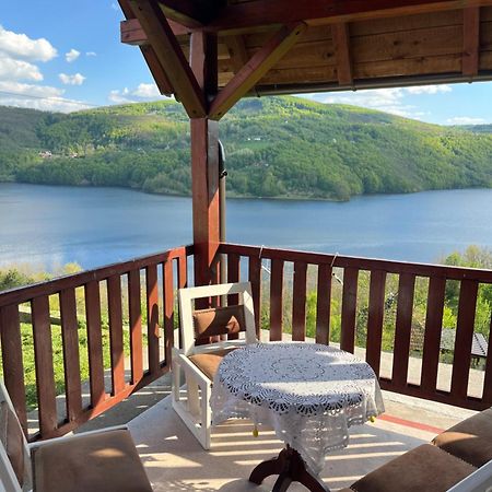 Apartman Jezero Vrutci Uzice Luaran gambar