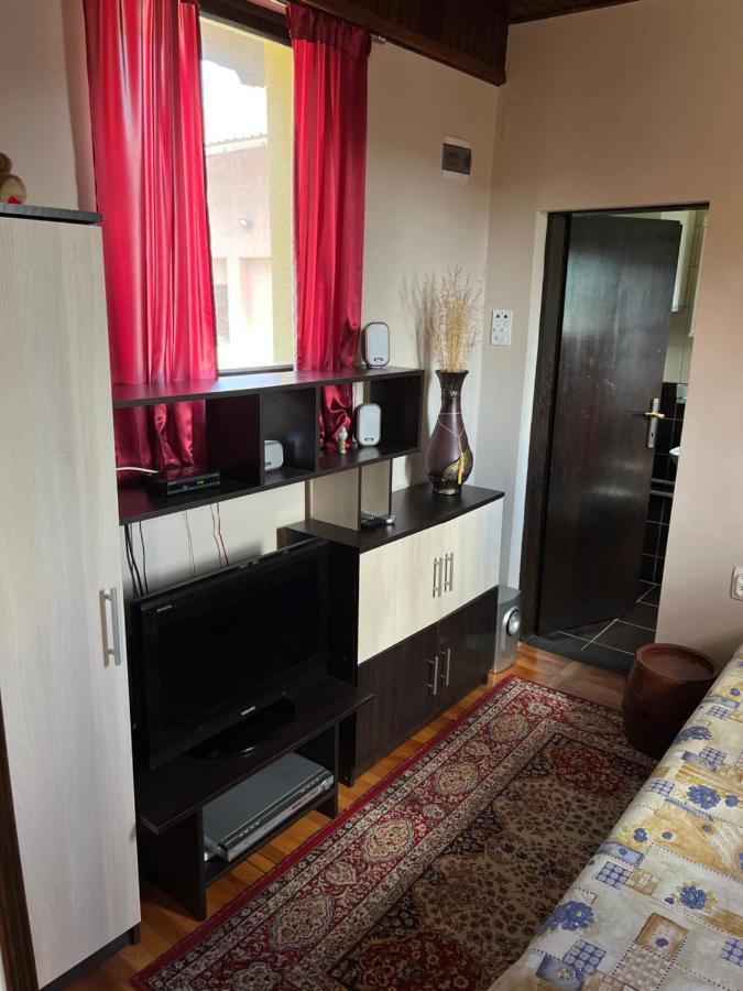Apartman Jezero Vrutci Uzice Luaran gambar